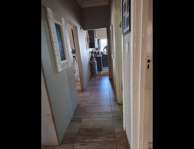 3 BEDROOM HOUSE TO LET IN BRENTHURST